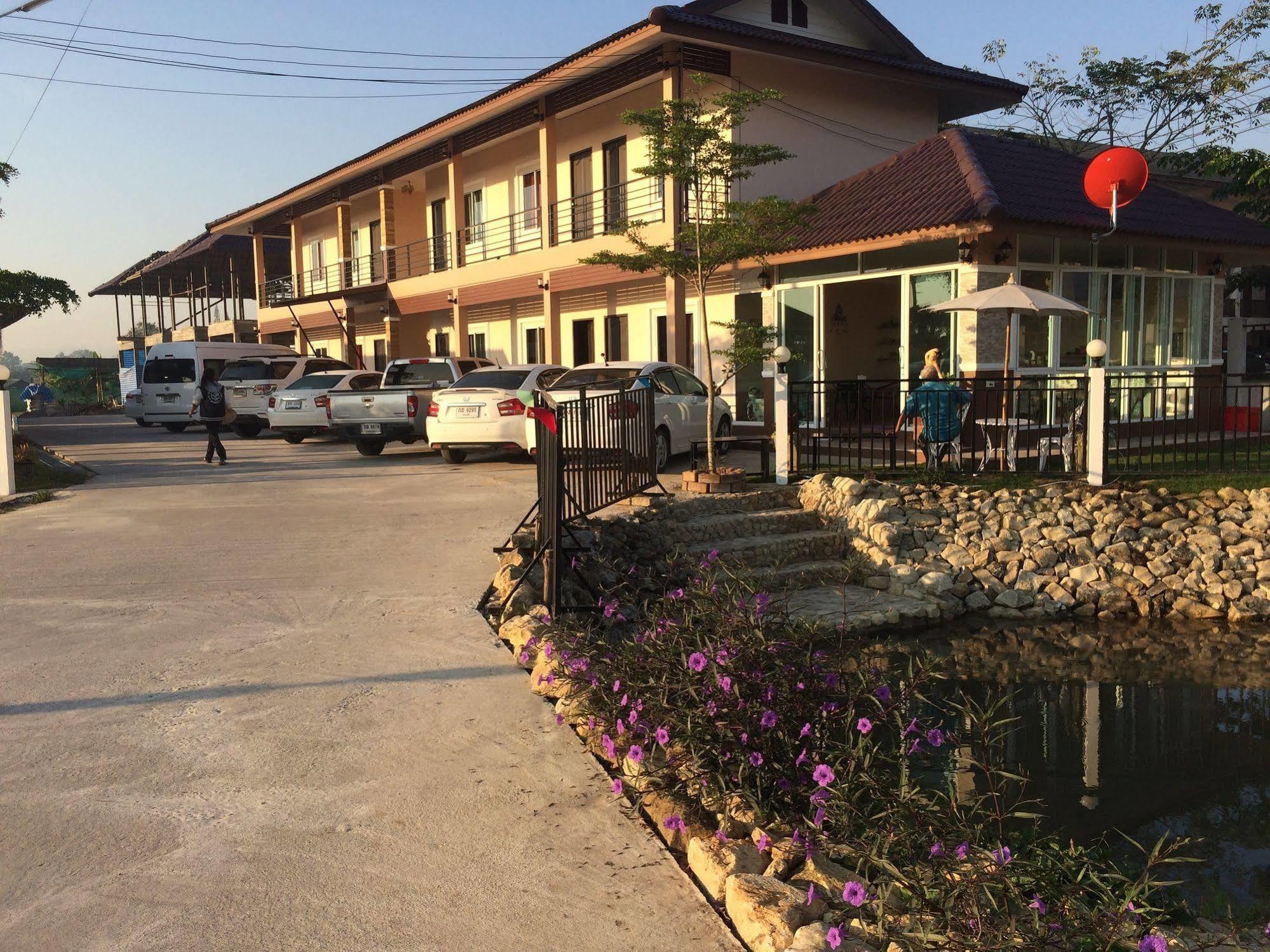 Thana Ville Resort Meszot Kültér fotó
