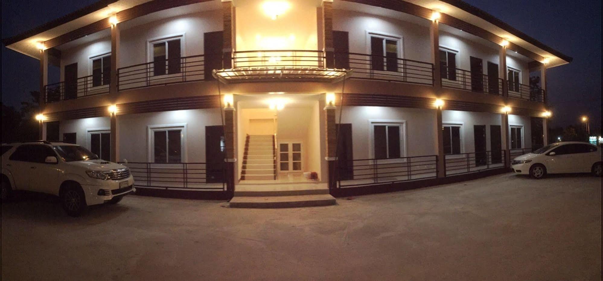 Thana Ville Resort Meszot Kültér fotó